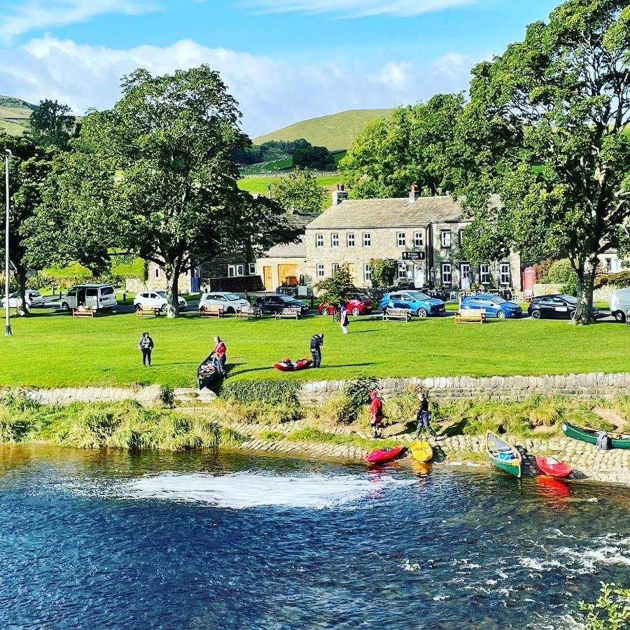 The Green At Burnsall Kültér fotó