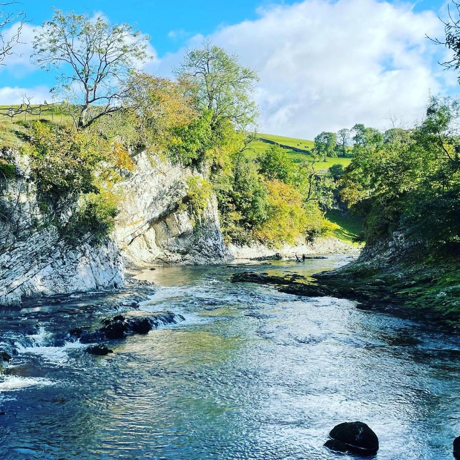 The Green At Burnsall Kültér fotó